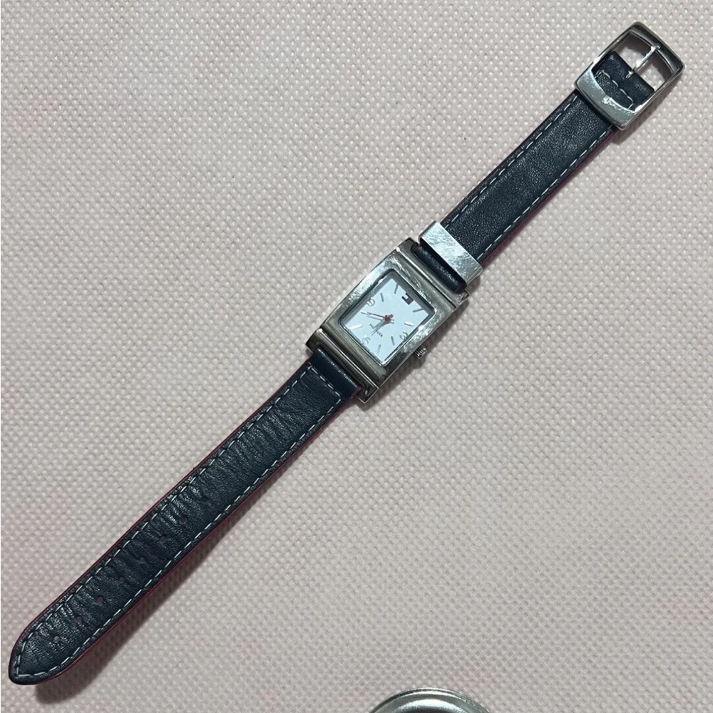 COPY - Tommy Hilfiger Reversible Watch Rectangle Dial Blue Red Leather Band T00…